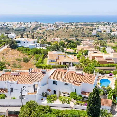 Sea Views, Private Pool, Ac, Wifi, Casa Feliz Albufeira