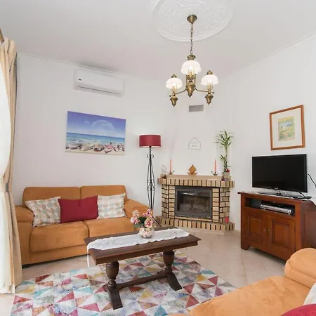 Sea Views, Private Pool, Ac, Wifi, Casa Feliz Albufeira